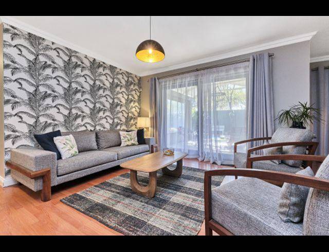 3 BEDROOM CLUSTER FOR SALE IN SUNNINGHILL